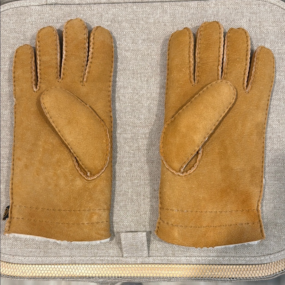 Cloudveil Shearling Winter Gloves - image 2